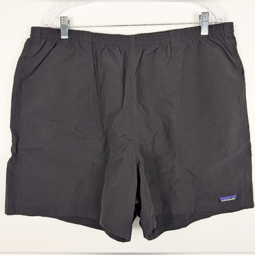 NWT Patagonia Men's Black Baggies Shorts 5" Lined Relaxed Fit Water Repellent